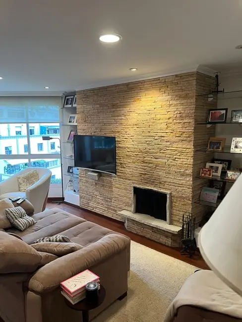 Foto 1 de Apartamento com 4 quartos à venda, 210m2 em Higienópolis, São Paulo - SP