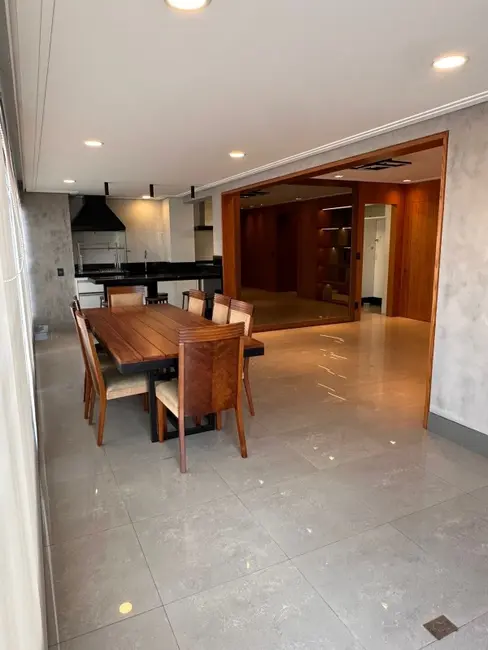 Foto 3 de Apartamento com 3 quartos para alugar, 230m2 em Tatuapé, São Paulo - SP