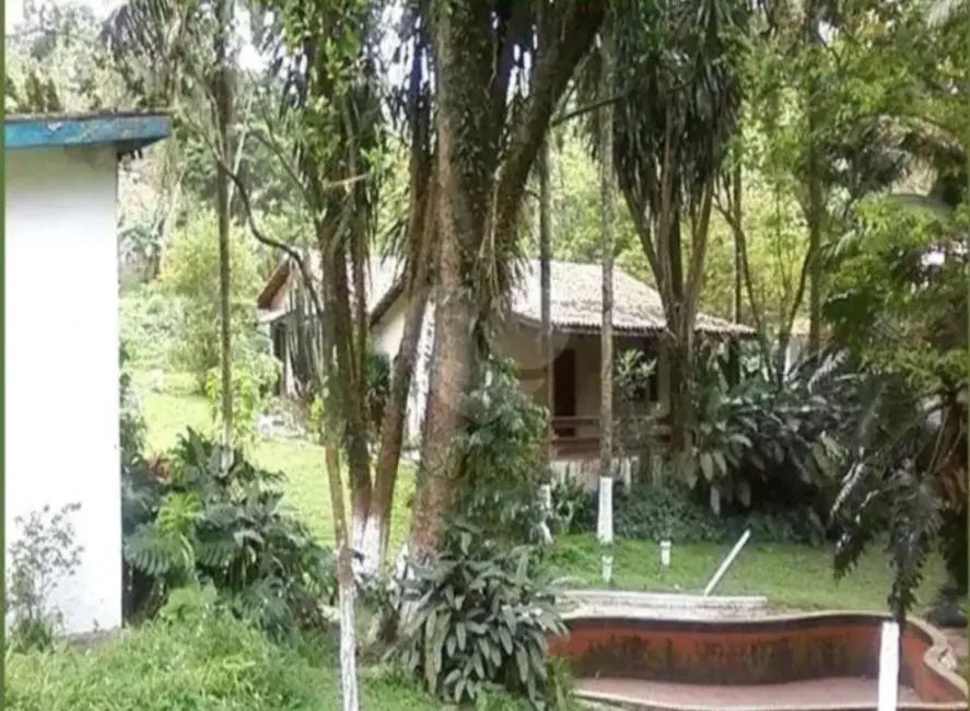 Foto 2 de Terreno / Lote à venda, 10000m2 em Balneário São Francisco, São Paulo - SP