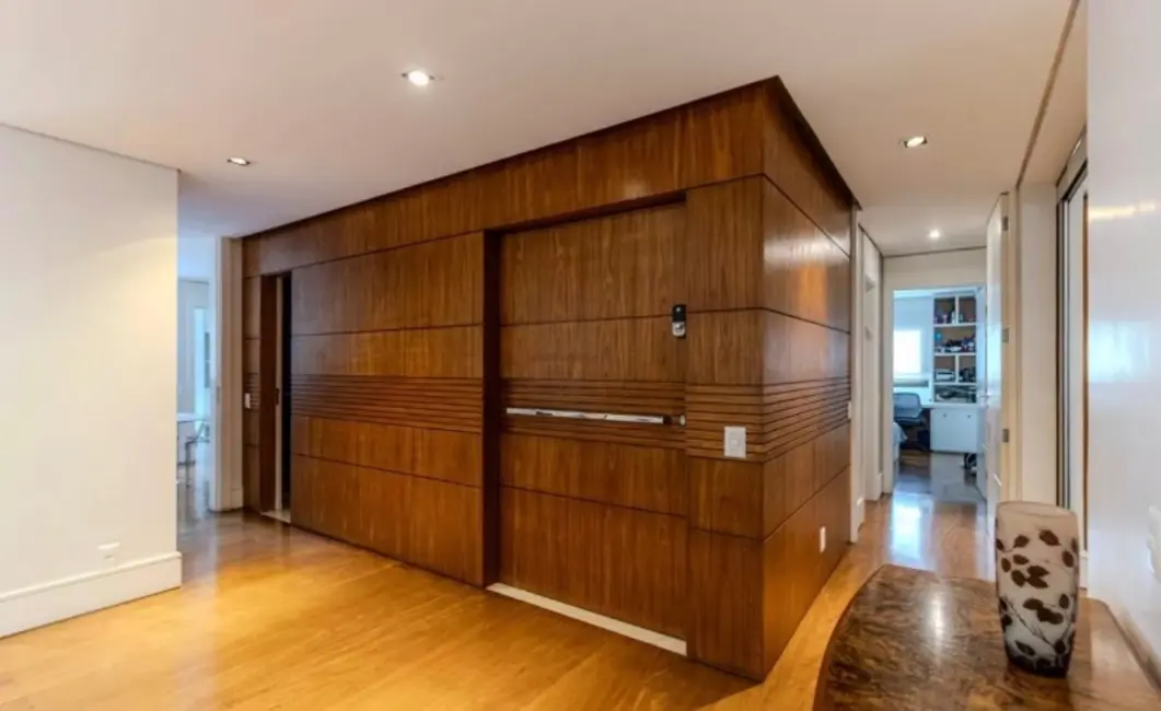 Foto 7 de Apartamento com 3 quartos à venda, 303m2 em Higienópolis, São Paulo - SP