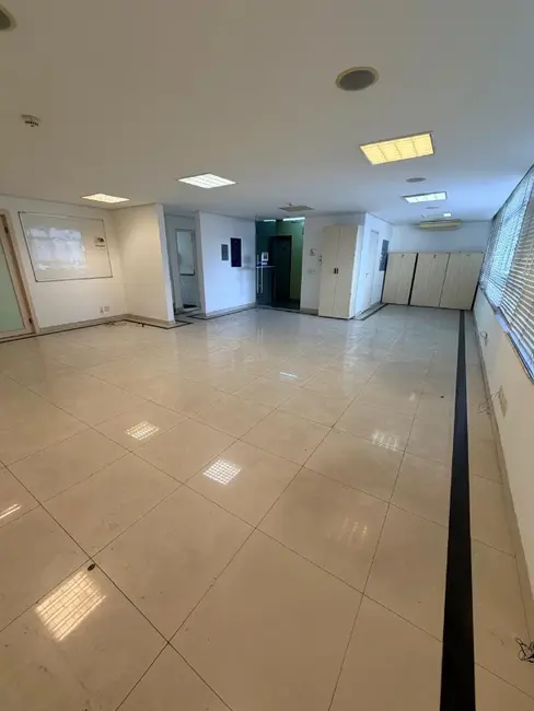 Foto 2 de Sala Comercial para alugar, 40m2 em Sé, São Paulo - SP