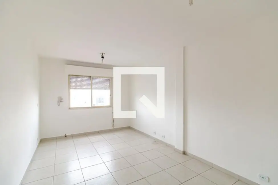 Kitnet com 1 quarto à venda, 32m2 em Santa Cecília, São Paulo - SP - imagem 3 Foto 3 de Kitnet com 1 quarto à venda, 32m2 em Santa Cecília, São Paulo - SP