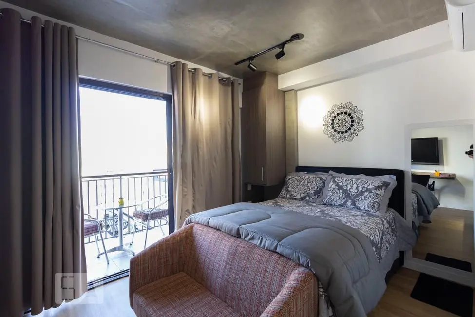 Kitnet com 1 quarto à venda, 29m2 em Santa Cecília, São Paulo - SP - imagem 1 Foto 1 de Kitnet com 1 quarto à venda, 29m2 em Santa Cecília, São Paulo - SP
