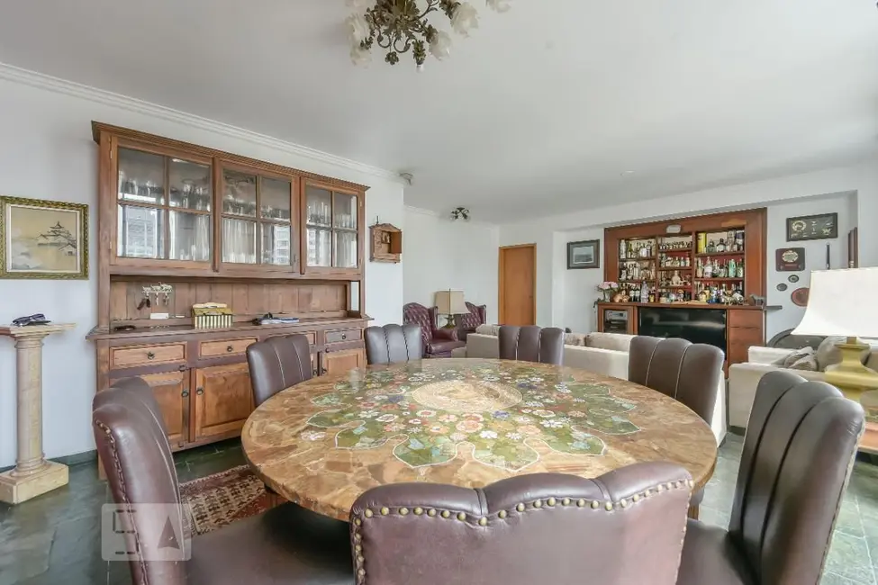 Apartamento com 3 quartos à venda, 144m2 em Higienópolis, São Paulo - SP - imagem 9 Foto 9 de Apartamento com 3 quartos à venda, 144m2 em Higienópolis, São Paulo - SP