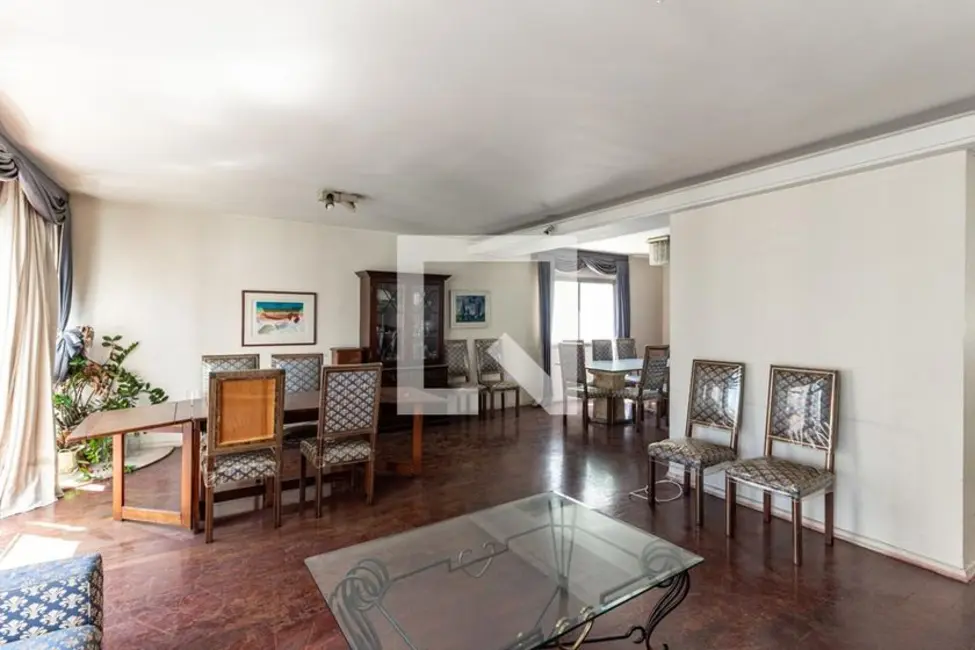 Apartamento com 3 quartos à venda, 224m2 em Santa Cecília, São Paulo - SP - imagem 4 Foto 4 de Apartamento com 3 quartos à venda, 224m2 em Santa Cecília, São Paulo - SP