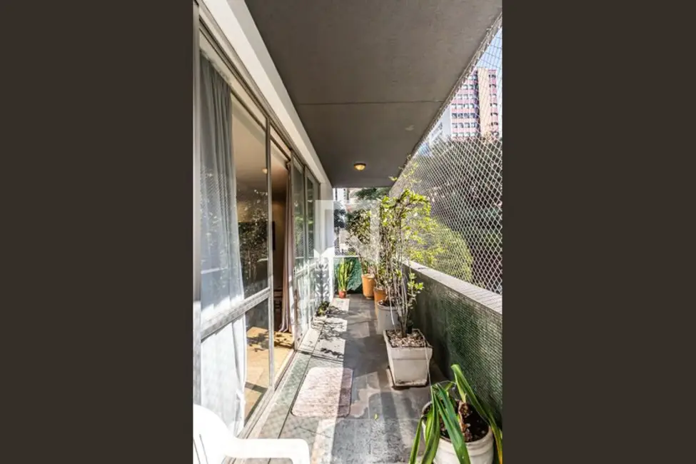 Apartamento com 3 quartos à venda, 260m2 em Santa Cecília, São Paulo - SP - imagem 7 Foto 7 de Apartamento com 3 quartos à venda, 260m2 em Santa Cecília, São Paulo - SP