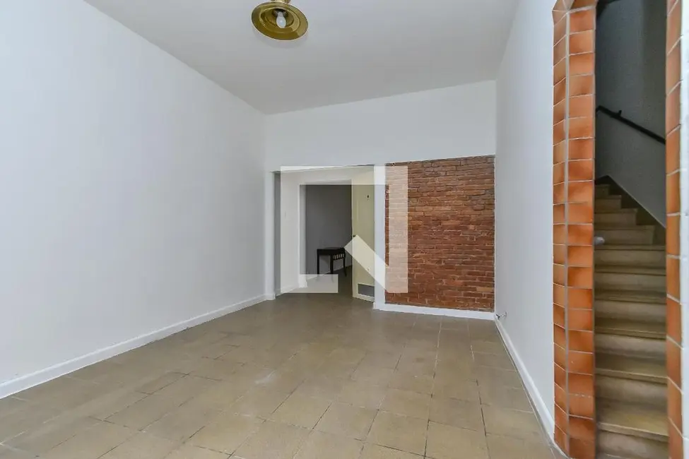 Casa com 5 quartos à venda, 200m2 em Santa Cecília, São Paulo - SP - imagem 2 Foto 2 de Casa com 5 quartos à venda, 200m2 em Santa Cecília, São Paulo - SP
