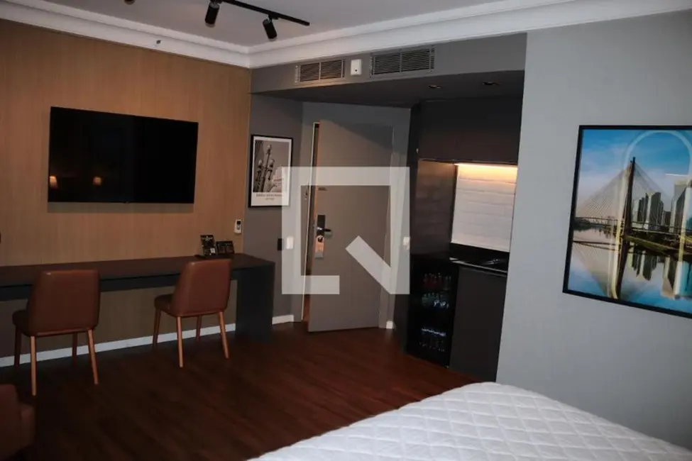 Kitnet com 1 quarto à venda, 30m2 em Higienópolis, São Paulo - SP - imagem 3 Foto 3 de Kitnet com 1 quarto à venda, 30m2 em Higienópolis, São Paulo - SP