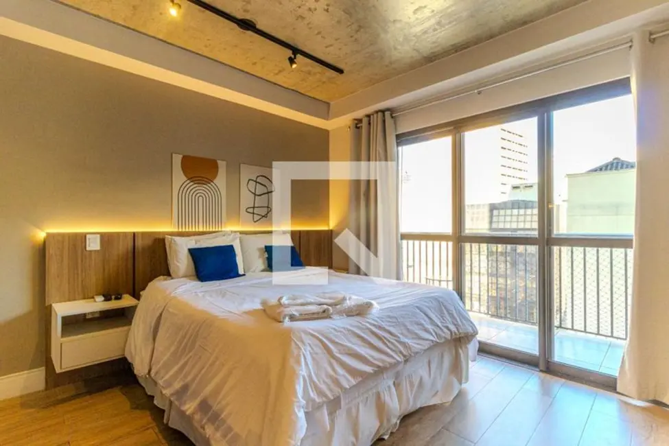 Kitnet com 1 quarto à venda, 29m2 em Santa Cecília, São Paulo - SP - imagem 2 Foto 2 de Kitnet com 1 quarto à venda, 29m2 em Santa Cecília, São Paulo - SP