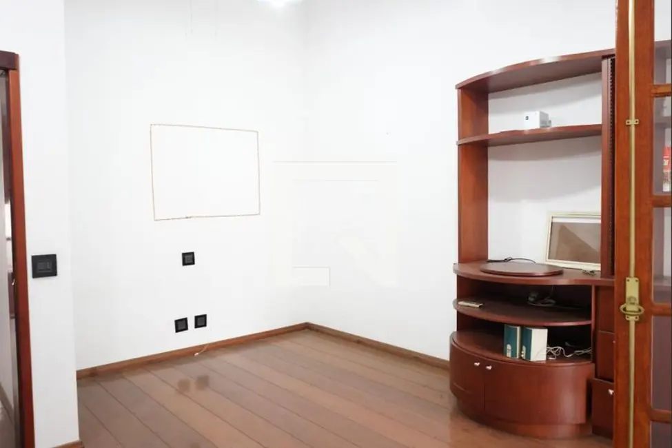Casa com 5 quartos à venda, 250m2 em Jardim Anália Franco, São Paulo - SP - imagem 8 Foto 8 de Casa com 5 quartos à venda, 250m2 em Jardim Anália Franco, São Paulo - SP