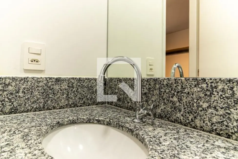 Kitnet com 1 quarto à venda, 24m2 em Santa Cecília, São Paulo - SP - imagem 7 Foto 7 de Kitnet com 1 quarto à venda, 24m2 em Santa Cecília, São Paulo - SP