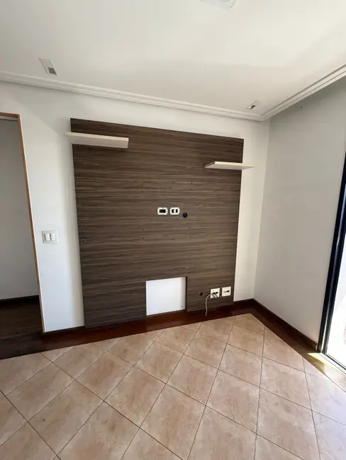 Foto 3 de Apartamento com 2 quartos à venda, 57m2 em Vila Santana, São Paulo - SP
