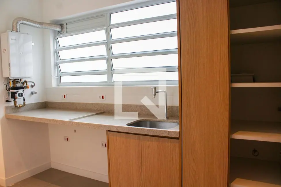 Apartamento com 3 quartos à venda, 129m2 em Higienópolis, São Paulo - SP - imagem 3 Foto 3 de Apartamento com 3 quartos à venda, 129m2 em Higienópolis, São Paulo - SP