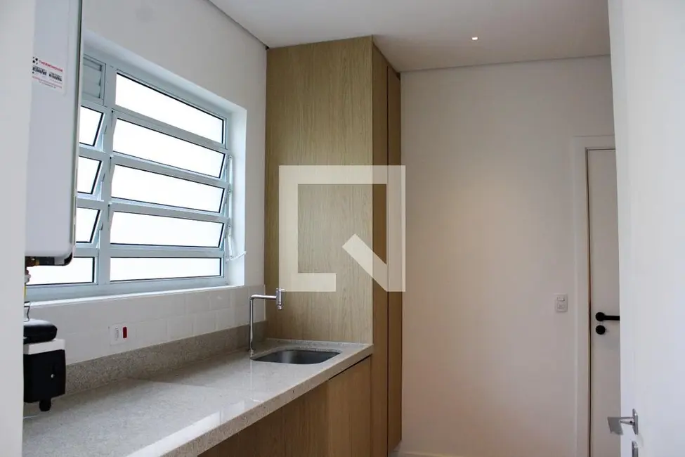 Apartamento com 3 quartos à venda, 129m2 em Higienópolis, São Paulo - SP - imagem 2 Foto 2 de Apartamento com 3 quartos à venda, 129m2 em Higienópolis, São Paulo - SP