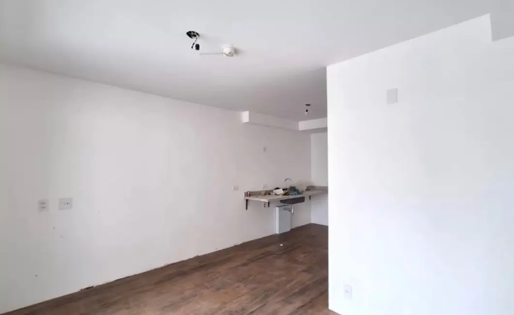 Apartamento com 1 quarto à venda, 31m2 em Vila Pompéia, São Paulo - SP - imagem 4 Foto 4 de Apartamento com 1 quarto à venda, 31m2 em Vila Pompéia, São Paulo - SP