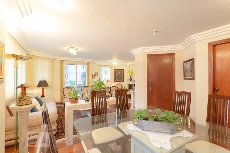 Apartamento com 3 quartos à venda, 198m2 em Higienópolis, São Paulo - SP - imagem 2 Foto 2 de Apartamento com 3 quartos à venda, 198m2 em Higienópolis, São Paulo - SP