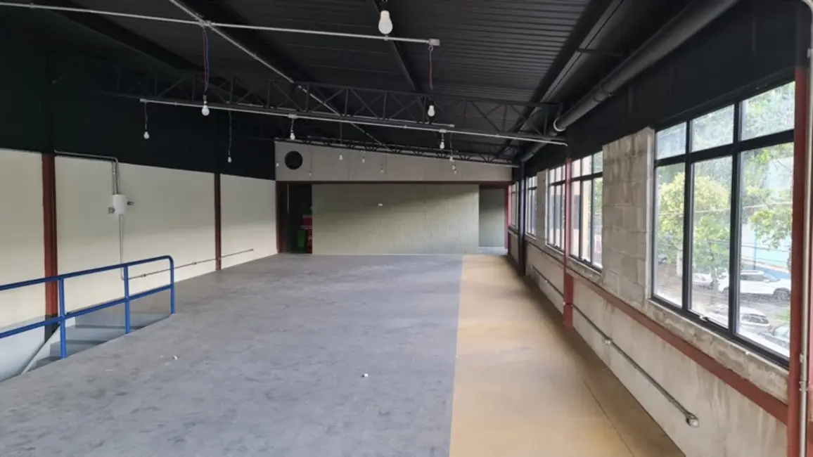 Foto 1 de Armazém / Galpão à venda e para alugar, 300m2 em Vila Baruel, São Paulo - SP