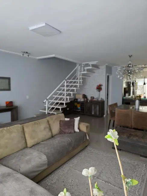 Foto 6 de Casa com 3 quartos à venda, 120m2 em Vila Ema, São Paulo - SP