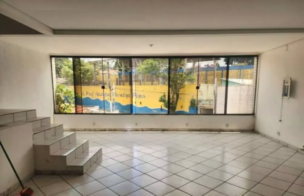 Prédio Inteiro à venda, 396m2 em Vila Ré, São Paulo - SP - imagem 3 Foto 3 de Prédio Inteiro à venda, 396m2 em Vila Ré, São Paulo - SP