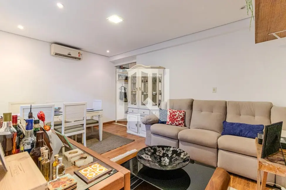 Apartamento com 1 quarto à venda, 62m2 em Santa Cecília, São Paulo - SP - imagem 2 Foto 2 de Apartamento com 1 quarto à venda, 62m2 em Santa Cecília, São Paulo - SP