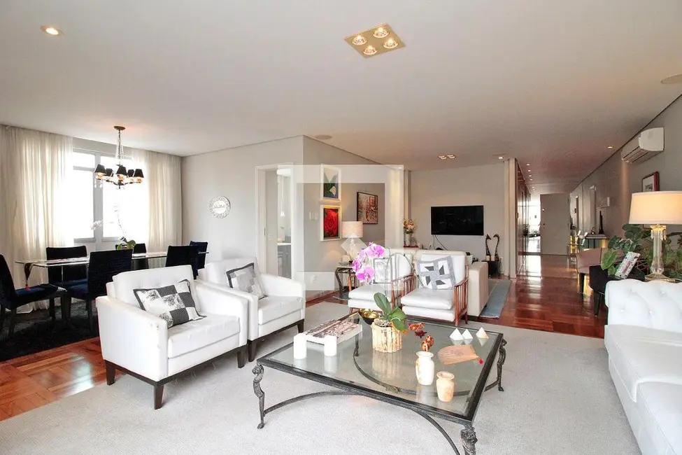 Apartamento com 3 quartos à venda, 210m2 em Santa Cecília, São Paulo - SP - imagem 8 Foto 8 de Apartamento com 3 quartos à venda, 210m2 em Santa Cecília, São Paulo - SP