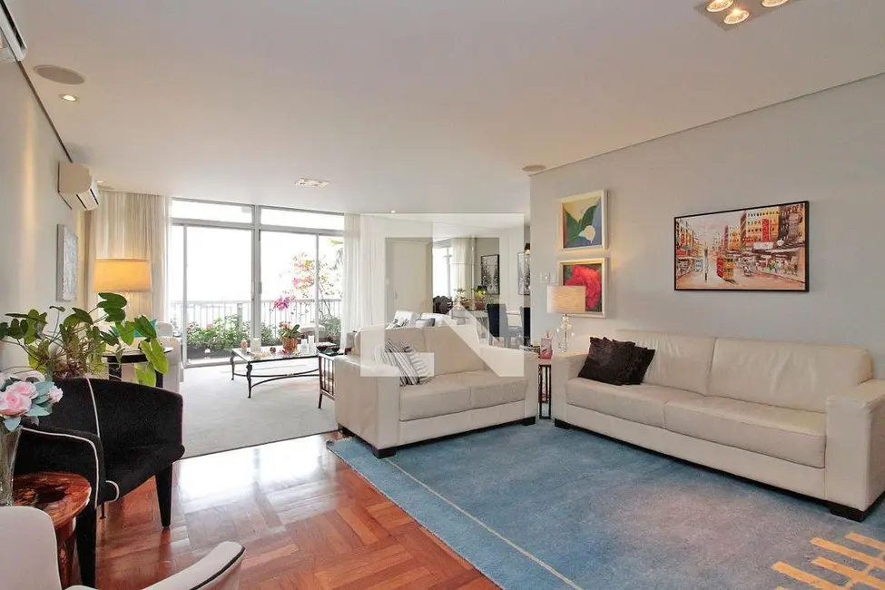 Apartamento com 3 quartos à venda, 210m2 em Santa Cecília, São Paulo - SP - imagem 1 Foto 1 de Apartamento com 3 quartos à venda, 210m2 em Santa Cecília, São Paulo - SP