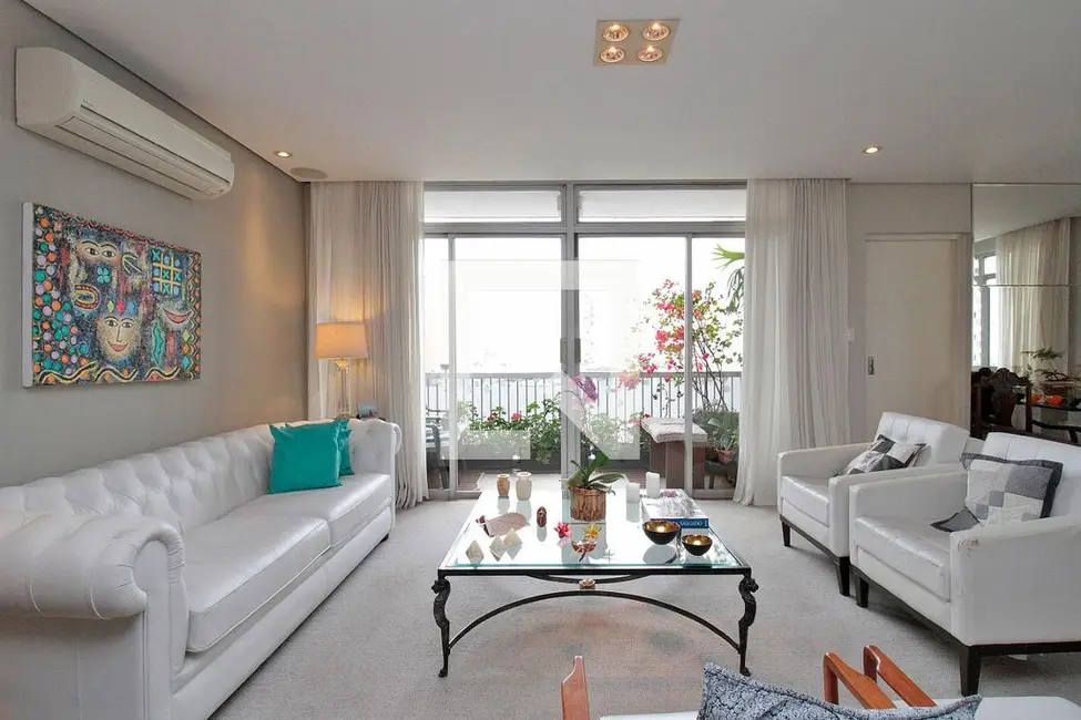 Apartamento com 3 quartos à venda, 210m2 em Santa Cecília, São Paulo - SP - imagem 3 Foto 3 de Apartamento com 3 quartos à venda, 210m2 em Santa Cecília, São Paulo - SP