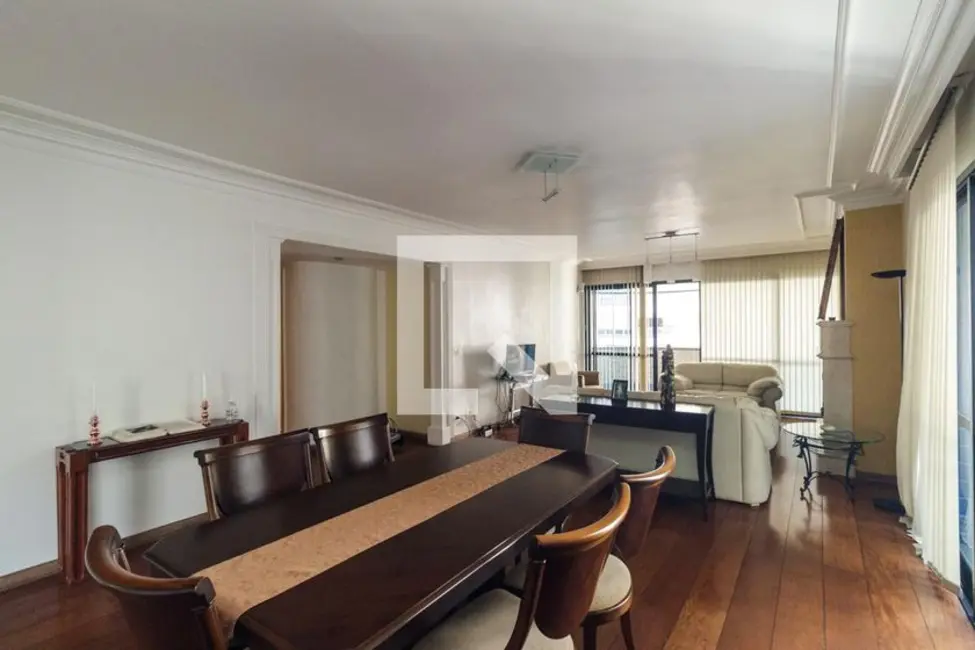 Apartamento com 4 quartos à venda, 238m2 em Santa Cecília, São Paulo - SP - imagem 3 Foto 3 de Apartamento com 4 quartos à venda, 238m2 em Santa Cecília, São Paulo - SP