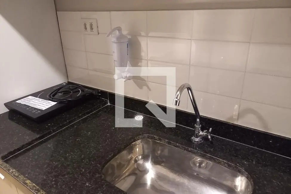 Kitnet com 1 quarto à venda, 27m2 em Higienópolis, São Paulo - SP - imagem 4 Foto 4 de Kitnet com 1 quarto à venda, 27m2 em Higienópolis, São Paulo - SP