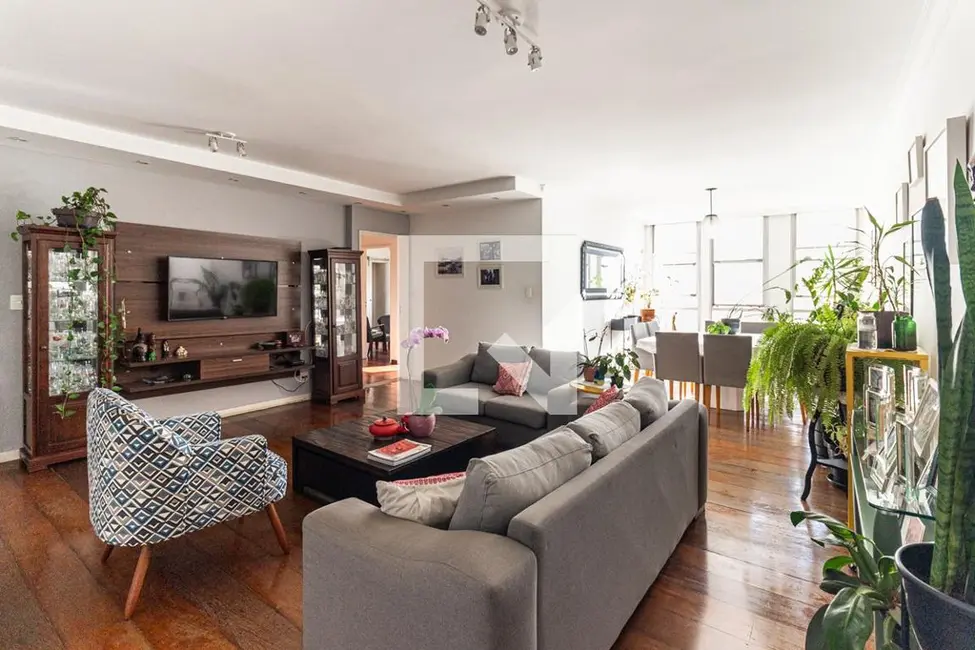 Apartamento com 3 quartos à venda, 165m2 em Santa Cecília, São Paulo - SP - imagem 1 Foto 1 de Apartamento com 3 quartos à venda, 165m2 em Santa Cecília, São Paulo - SP