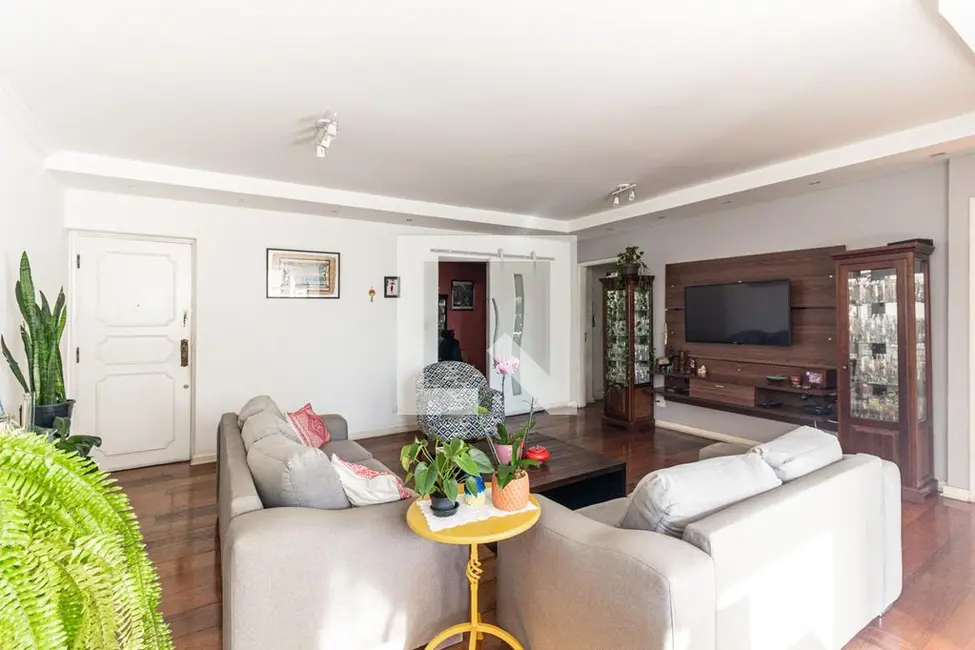 Apartamento com 3 quartos à venda, 165m2 em Santa Cecília, São Paulo - SP - imagem 8 Foto 8 de Apartamento com 3 quartos à venda, 165m2 em Santa Cecília, São Paulo - SP
