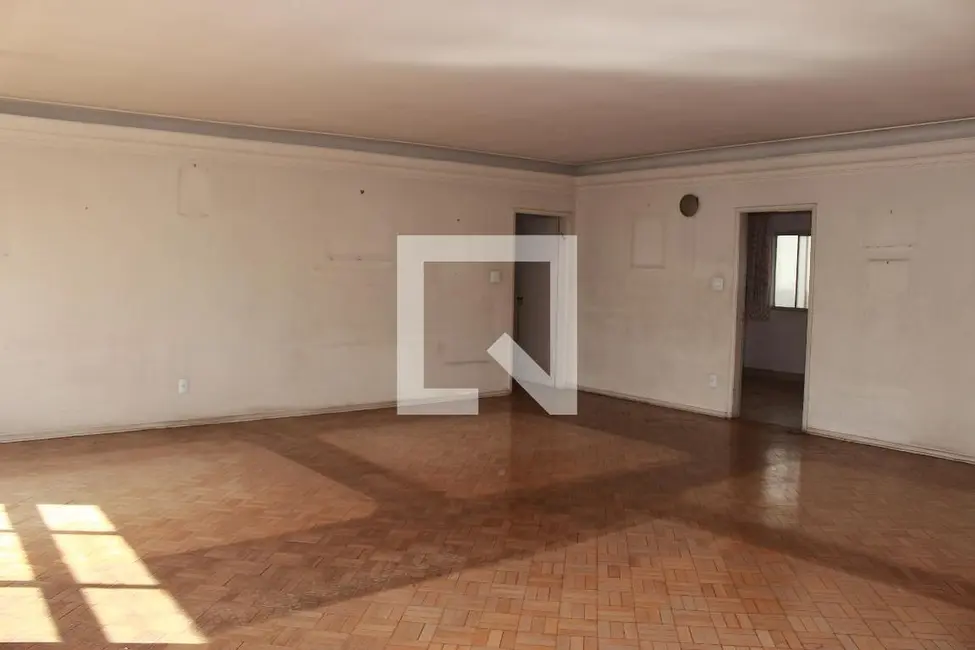 Apartamento com 3 quartos à venda, 220m2 em Higienópolis, São Paulo - SP - imagem 3 Foto 3 de Apartamento com 3 quartos à venda, 220m2 em Higienópolis, São Paulo - SP