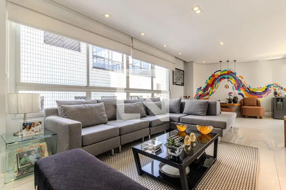 Apartamento com 3 quartos à venda, 170m2 em Santa Cecília, São Paulo - SP - imagem 4 Foto 4 de Apartamento com 3 quartos à venda, 170m2 em Santa Cecília, São Paulo - SP