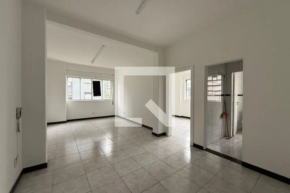 Apartamento com 1 quarto à venda, 55m2 em Santa Cecília, São Paulo - SP - imagem 2 Foto 2 de Apartamento com 1 quarto à venda, 55m2 em Santa Cecília, São Paulo - SP