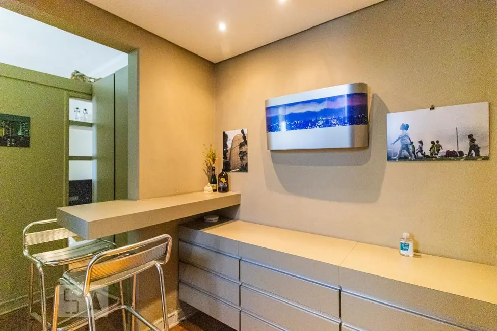 Foto 2 de Kitnet com 1 quarto à venda, 33m2 em Santa Cecília, São Paulo - SP