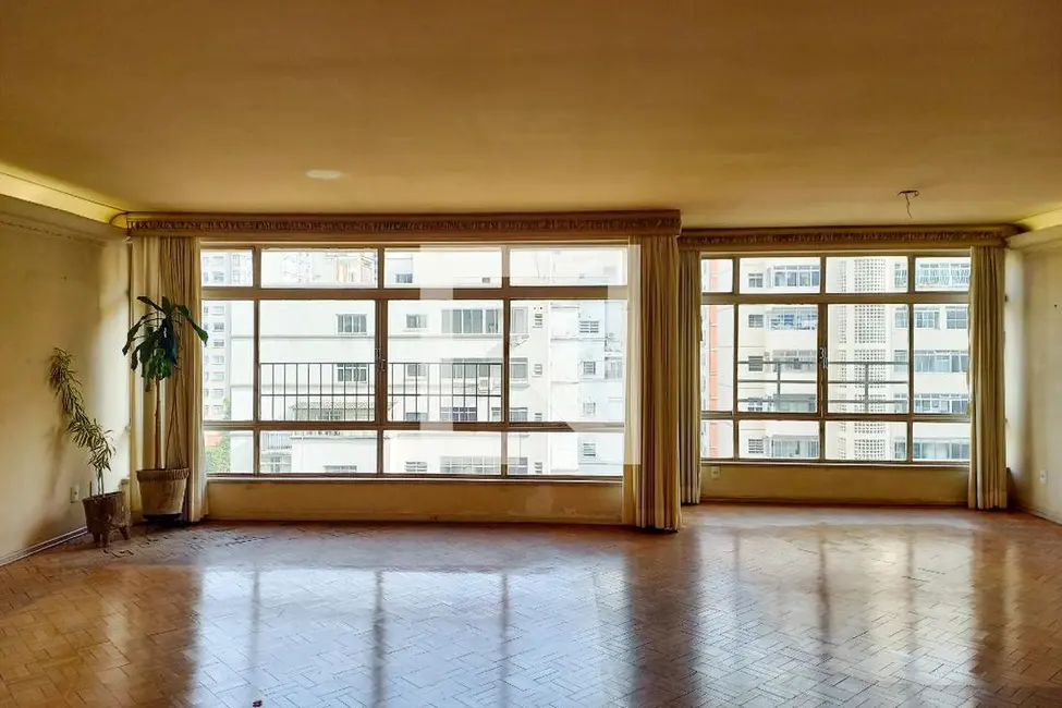 Apartamento com 3 quartos à venda, 220m2 em Higienópolis, São Paulo - SP - imagem 5 Foto 5 de Apartamento com 3 quartos à venda, 220m2 em Higienópolis, São Paulo - SP