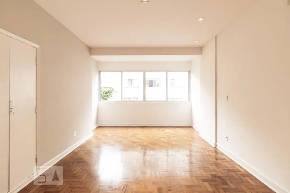 Kitnet com 1 quarto à venda, 47m2 em Santa Cecília, São Paulo - SP - imagem 2 Foto 2 de Kitnet com 1 quarto à venda, 47m2 em Santa Cecília, São Paulo - SP