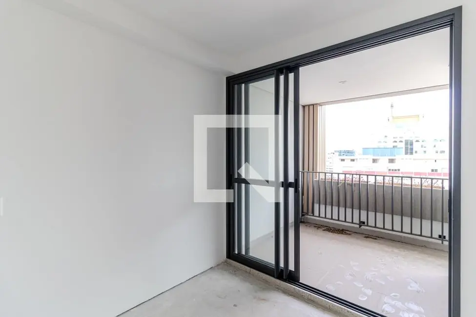 Kitnet com 1 quarto à venda, 37m2 em Higienópolis, São Paulo - SP - imagem 2 Foto 2 de Kitnet com 1 quarto à venda, 37m2 em Higienópolis, São Paulo - SP