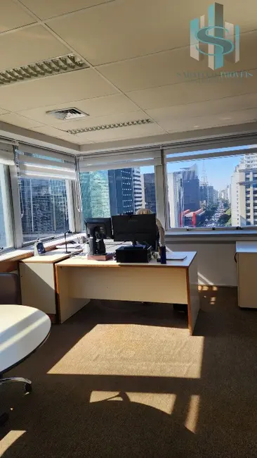 Foto 9 de Loja para alugar, 239m2 em Bela Vista, São Paulo - SP