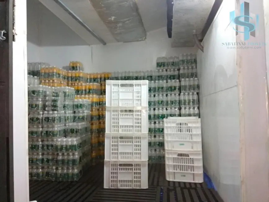 Foto 2 de Armazém / Galpão à venda, 2400m2 em Mooca, São Paulo - SP