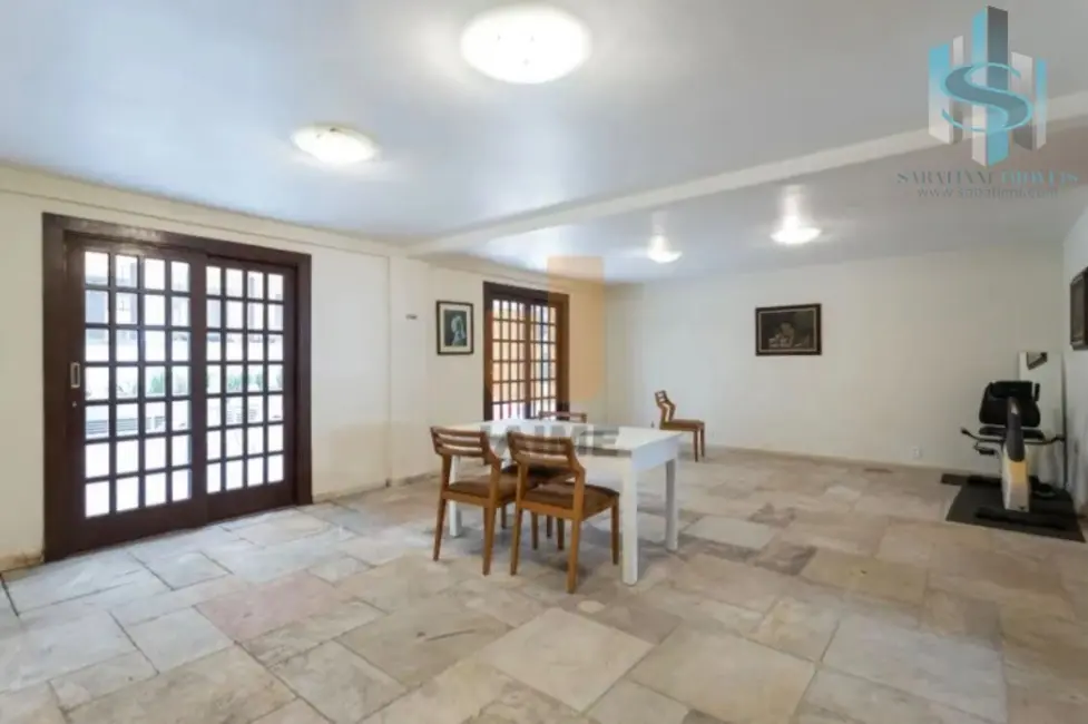 Apartamento com 3 quartos à venda, 211m2 em Higienópolis, São Paulo - SP - imagem 8 Foto 8 de Apartamento com 3 quartos à venda, 211m2 em Higienópolis, São Paulo - SP
