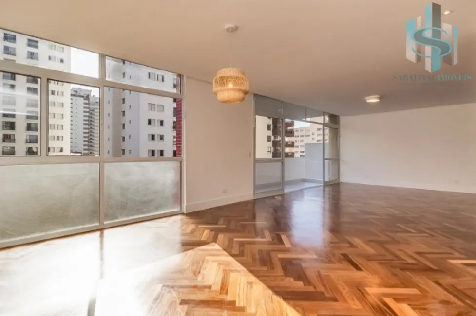 Apartamento com 3 quartos à venda, 211m2 em Higienópolis, São Paulo - SP - imagem 2 Foto 2 de Apartamento com 3 quartos à venda, 211m2 em Higienópolis, São Paulo - SP