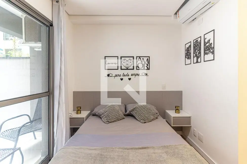 Foto 3 de Kitnet com 1 quarto à venda, 28m2 em Santa Cecília, São Paulo - SP
