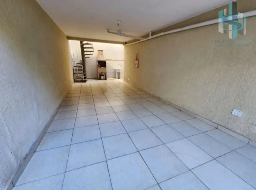 Casa com 3 quartos para alugar, 180m2 em Vila Matilde, São Paulo - SP - imagem 4 Foto 4 de Casa com 3 quartos para alugar, 180m2 em Vila Matilde, São Paulo - SP