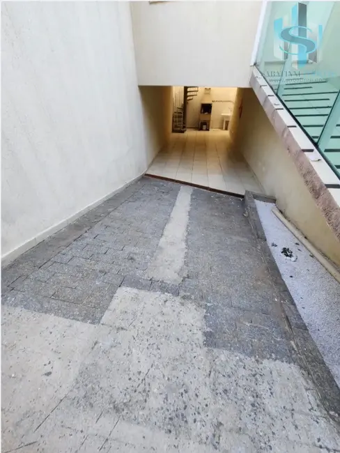 Casa com 3 quartos para alugar, 180m2 em Vila Matilde, São Paulo - SP - imagem 2 Foto 2 de Casa com 3 quartos para alugar, 180m2 em Vila Matilde, São Paulo - SP