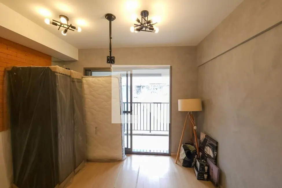 Kitnet com 1 quarto à venda, 24m2 em Higienópolis, São Paulo - SP - imagem 2 Foto 2 de Kitnet com 1 quarto à venda, 24m2 em Higienópolis, São Paulo - SP