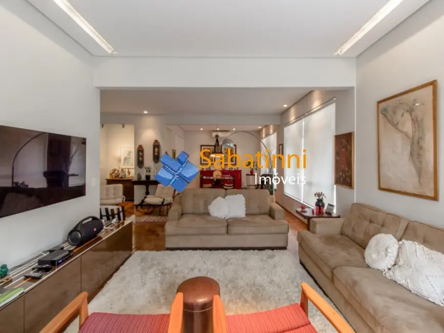 Apartamento com 3 quartos à venda, 240m2 em Higienópolis, São Paulo - SP - imagem 8 Foto 8 de Apartamento com 3 quartos à venda, 240m2 em Higienópolis, São Paulo - SP