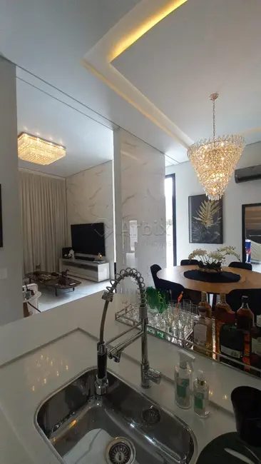 Foto 1 de Casa de Condomínio com 3 quartos à venda, 270m2 em Nova Odessa - SP