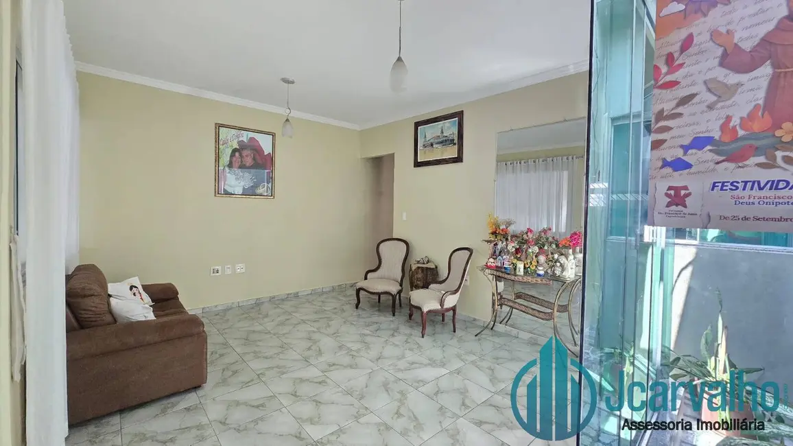 Casa com 3 quartos à venda, 180m2 em Canudos, Belem - PA - imagem 3 Foto 3 de Casa com 3 quartos à venda, 180m2 em Canudos, Belem - PA