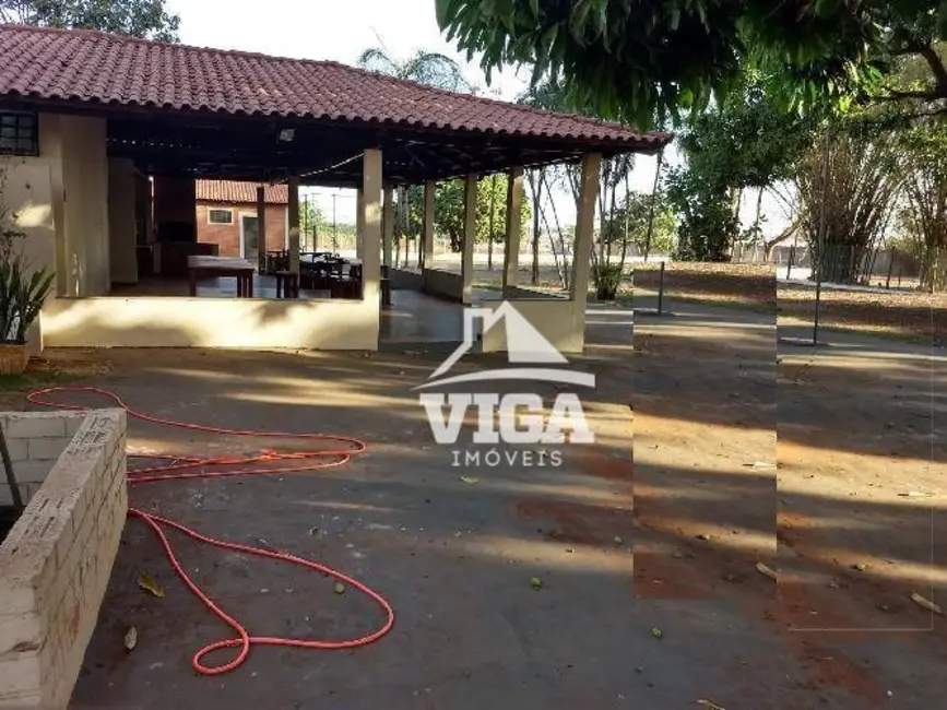 Foto 3 de Casa à venda, 1500m2 em Itumbiara - GO